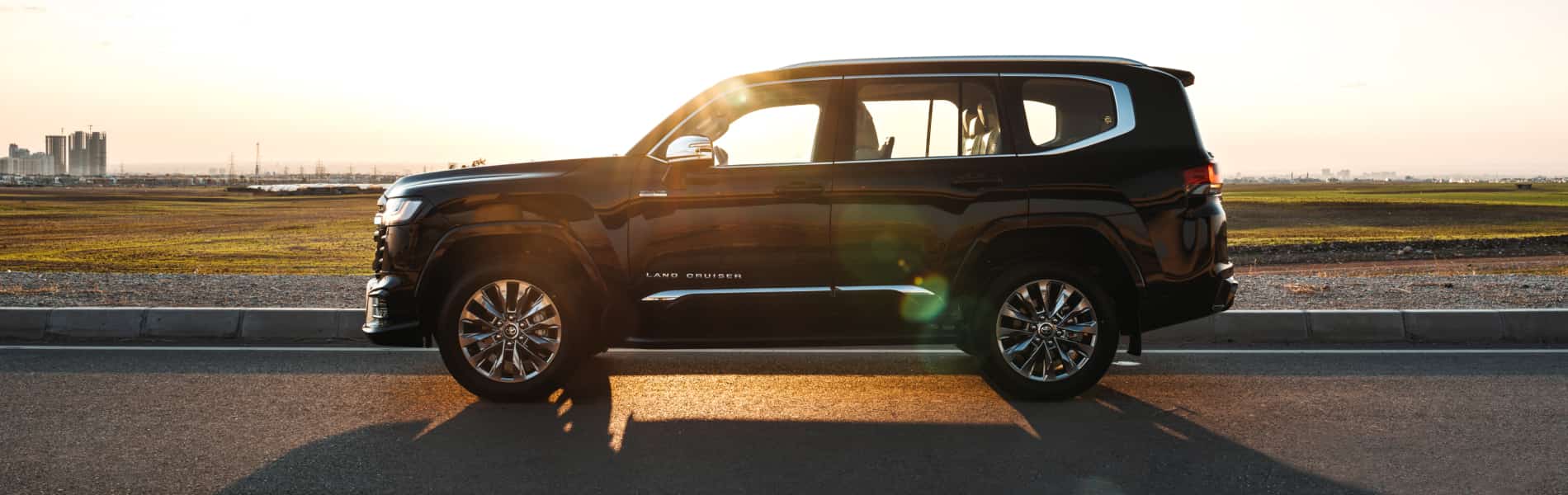 لاند كروزر 300